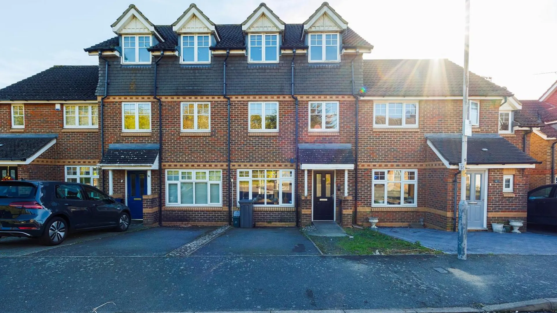 4 Bed Townhouse In Uxbridge Ideal For Families Or Contractors Hillingdon Casa vacanze