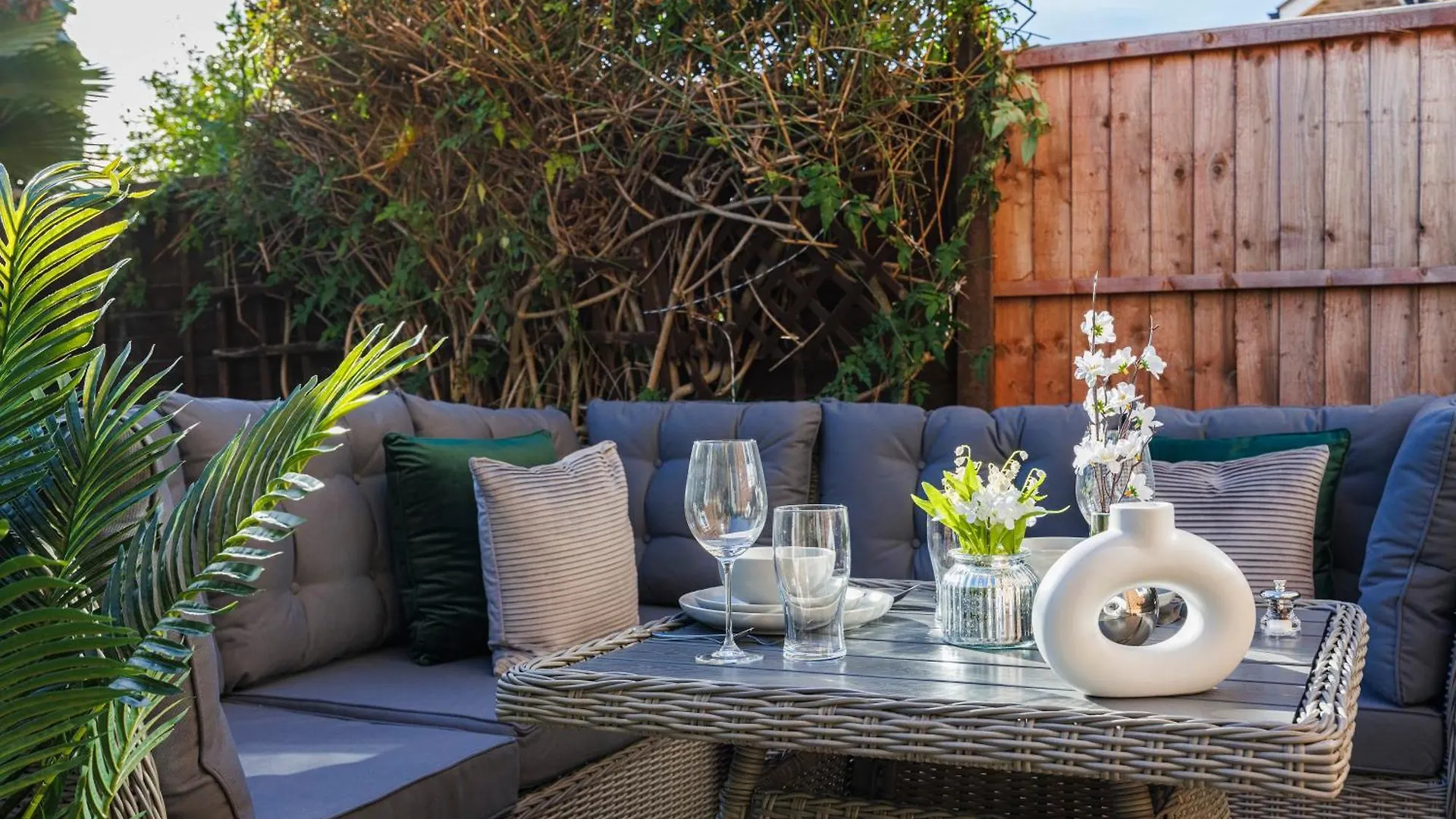 Casa vacanze 4 Bed Townhouse In Uxbridge Ideal For Families Or Contractors Hillingdon