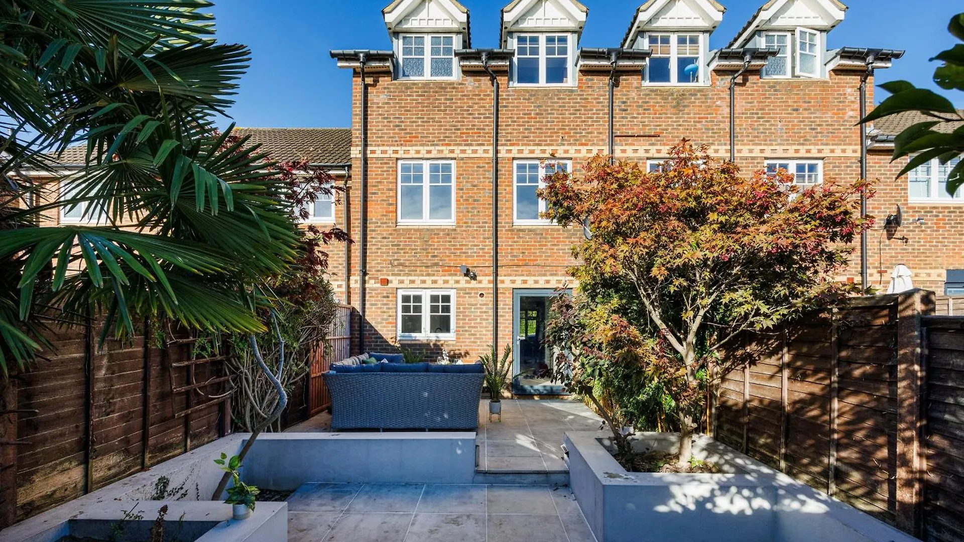 4 Bed Townhouse In Uxbridge Ideal For Families Or Contractors Hillingdon Casa vacanze