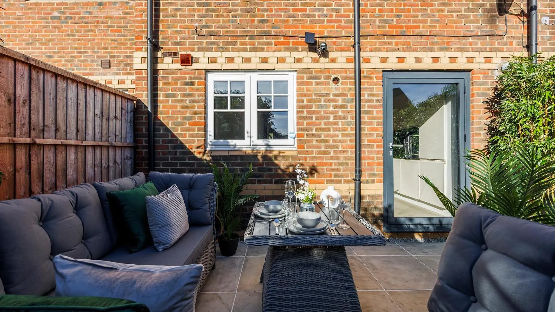 Casa vacanze 4 Bed Townhouse In Uxbridge Ideal For Families Or Contractors Hillingdon